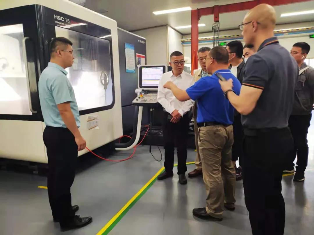 眾創(chuàng)平臺(tái)參觀 眾創(chuàng)平臺(tái)參觀